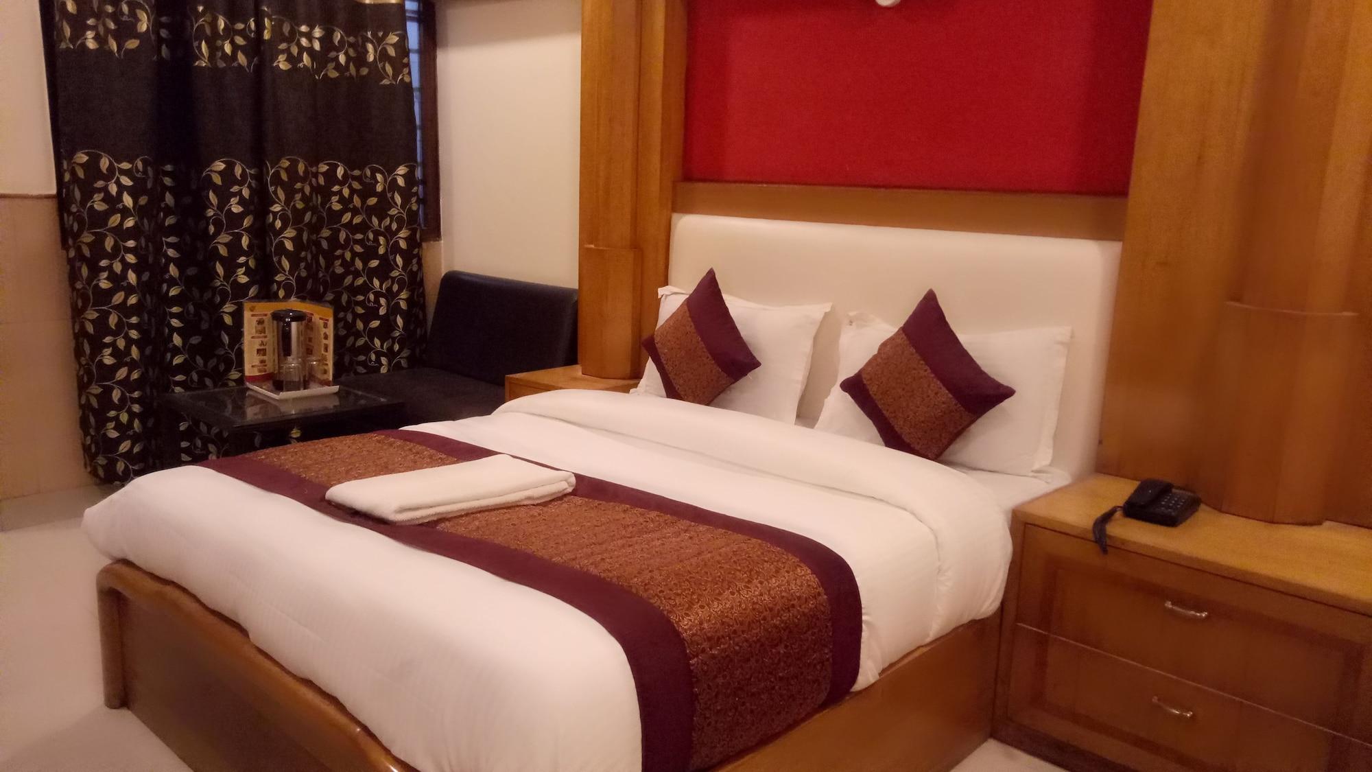 Oyo Flagship Kumar Palace New Delhi Luaran gambar